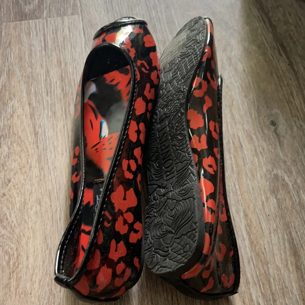 Iron Fist Girls Raw Power Peep Tow Flats Size 5